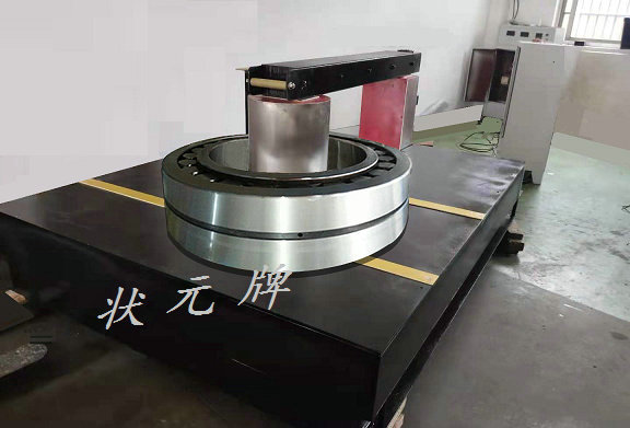 大轴承加热器_大型轴承加热器jpg 大轴承加热器_大型轴承加热器jpg