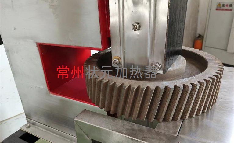 齿轮对压加热机_常州尊龙凯时人生就是搏!官网电器.jpg
